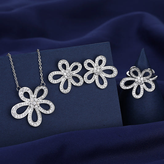 Cobre nuevo collar de tres piezas con flor de cinco pétalos MIA001NE008
